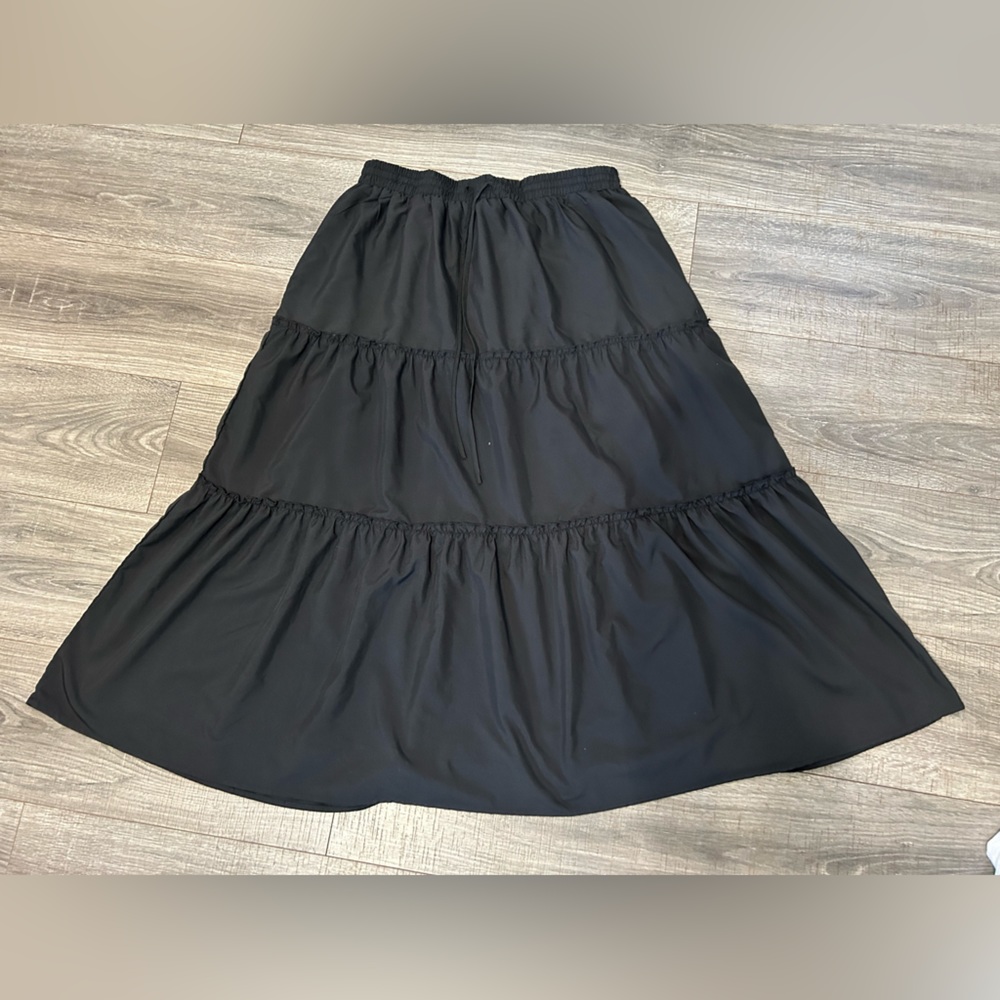 2/$25 Black, swing ruffled midi skirt, size XL